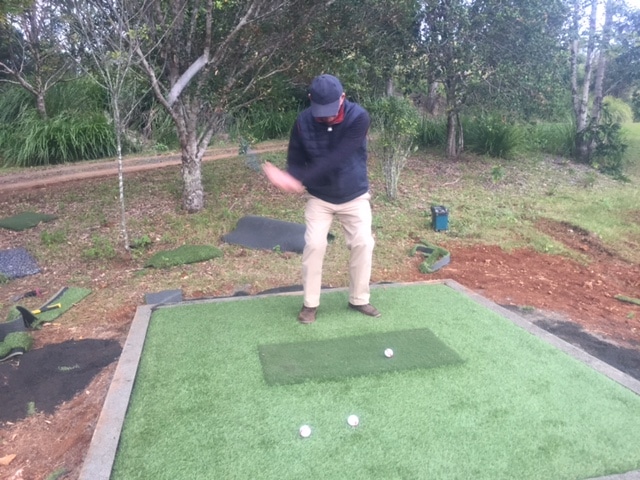 synthetic golf tee by www.SupremeGreens.com.au