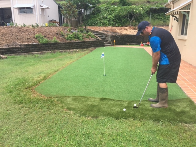 How To Maintain Your Synthetic Golf Green
